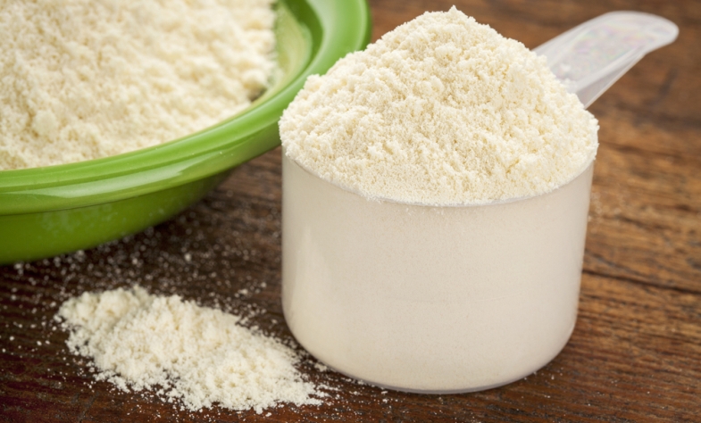 Коктейль Смарт Мил представляет собой порошок кремового цвета